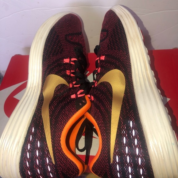 Nike women’s Lunartempo 2 running shoes - Picture 6 of 7